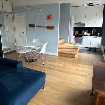 Blekitne Wzgorze 60 M2 アパート グディニャ