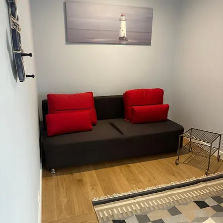 Blekitne Wzgorze 60 M2 アパート