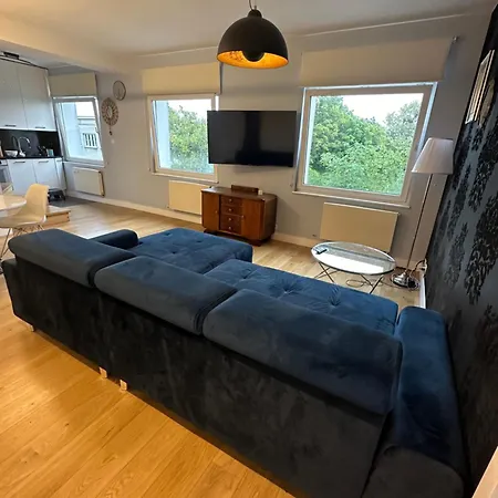 Blekitne Wzgorze 60 M2 アパート グディニャ