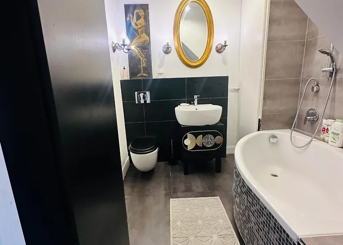 Blekitne Wzgorze 60 M2 アパート *